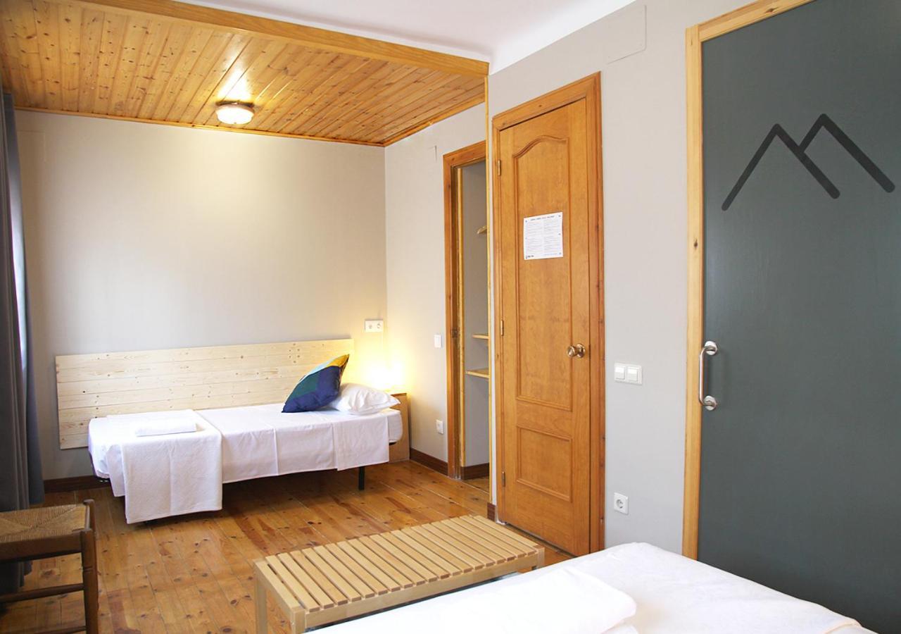 Hostal Fonda Prat Puigcerdà Exterior foto